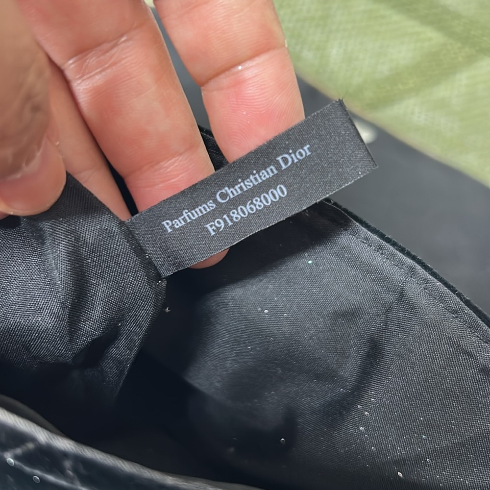 🖤Dior Parfums Black velvet pouch - Picture 10 of 14